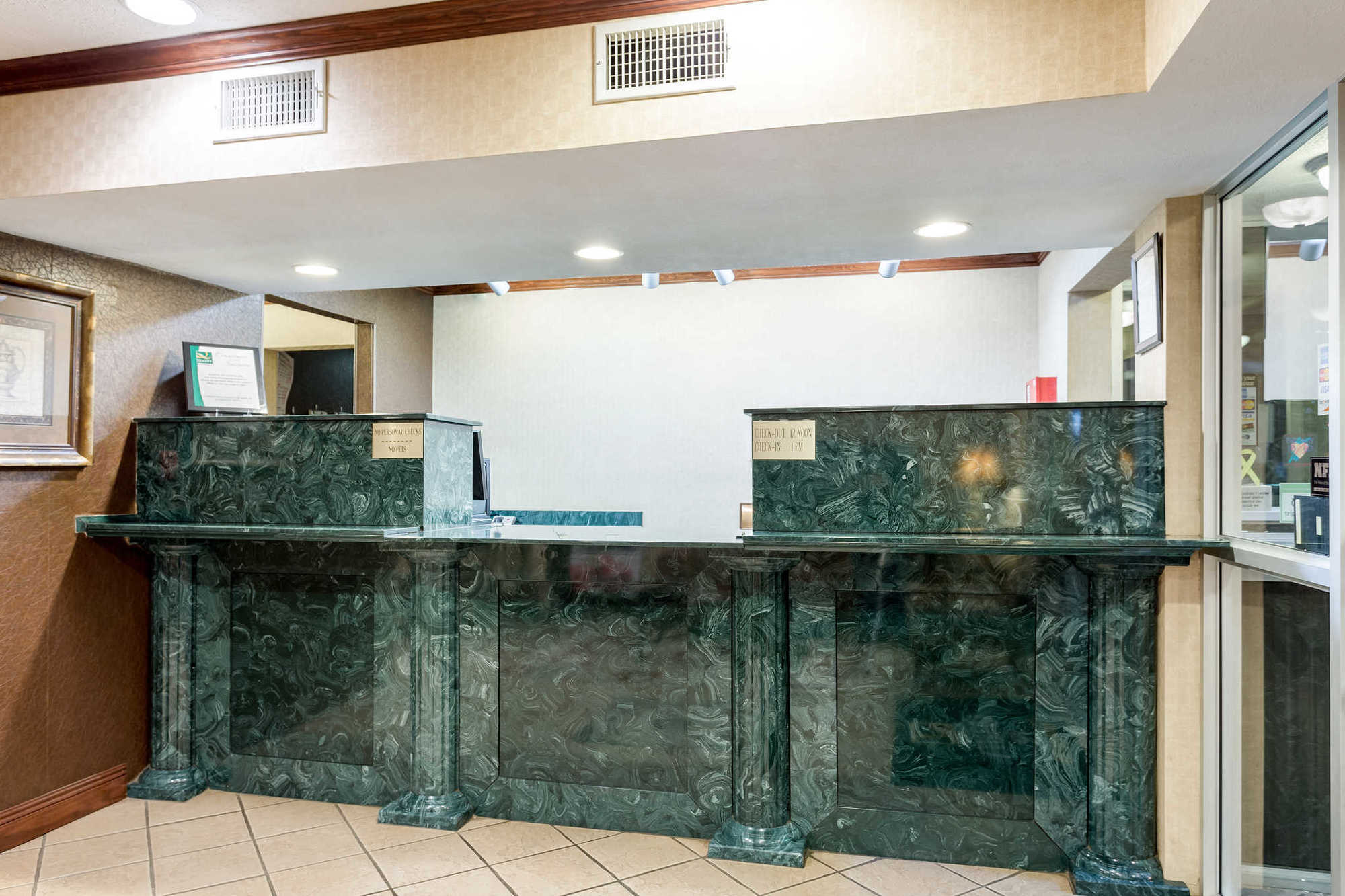 Quality Inn McComb Interiør bilde
